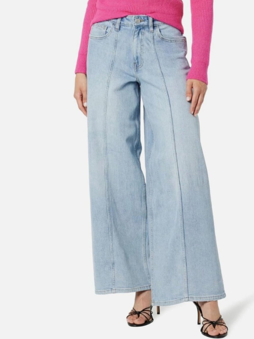 The Drop Frida Relaxed Fit Wide Leg High Rise Light Indigo Jeans Size 30